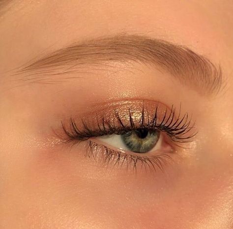 Spring Eye Makeup, Natural Makeup For Teens, Light Eye Makeup, Make Up Designs, Natural Summer Makeup, Recolor Gallery, Beauty Make-up, Natural Makeup Tutorial, Makeup For Teens