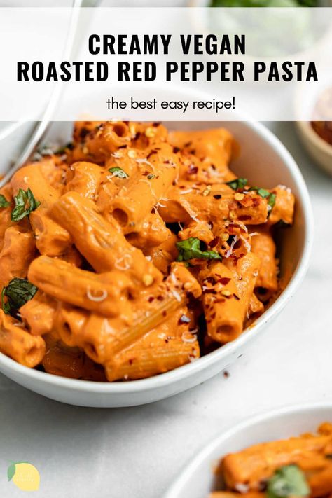 This vegan roasted red pepper pasta is an easy and healthy dinner the whole family will love. It's made creamy from cashews, roasted red peppers, onions and has the perfect hint of spice. This vegan pasta sauce recipe is gluten free, creamy and full of flavor. #roastedredpepperpasta #veganpasta #pasta Pasta Red Pepper, Red Pepper Alfredo, Roasted Red Pepper Pasta Sauce, Roasted Red Pepper Alfredo, Red Pepper Pasta Sauce, Vegan Pasta Sauce, Red Pasta, Monday Recipes, Vegan Sauce