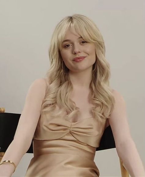 Emily Alyn Lind Audrey Hope, Emily Alyn Lind, Emily Ann, Gossip Girl Reboot, Ashley Smith, Blonde Actresses, Gossip Girls, Hbo Max, Female Actresses