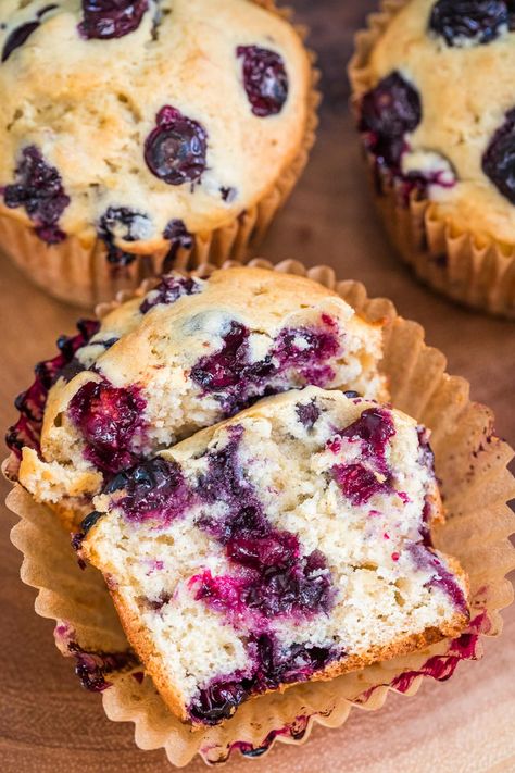 Banana Muffins With Blueberries, Banana Muffins Buttermilk, Banana Blueberry Muffins Easy, Banana Recipes Overripe Muffins, What To Do With Overripe Bananas, Banana Recipes Overripe Healthy, Overripe Banana Recipes Healthy, 2 Banana Recipes, Banana Buttermilk Muffins