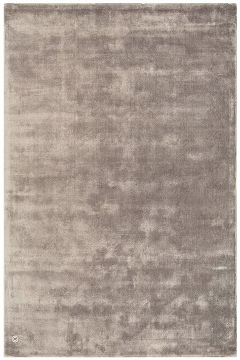 NEW: Chrome Taupe Rug, a soft hand-woven viscose rug in shades of taupe (4 sizes) https://www.therugswarehouse.co.uk/modern-rugs3/chrome-rugs/chrome-taupe-rug.html Luxury Carpet Texture, Carpets Texture, Carpet Diy, Yellow Carpet, Shaw Carpet, Sofa And Chair Company, Carpet Decor, Carpet Texture, Brown Carpet