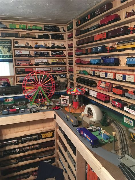 Train room two Train Room Ideas, Room Ideas For Men, Lionel Trains Layout, Model Train Display, Train Display, Train Collection, Garden Trains, Model Train Table, Train Table