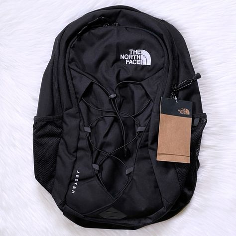 New With Tags- The North Face Unisex Jester 28 Liter Backpack In Tnf Black. North Face Backpack School, Northface Backpacks, Black North Face Backpack, North Face Jester Backpack, Jester Backpack, School Backpack Essentials, North Face Jester, North Face Bag, Backpack Essentials