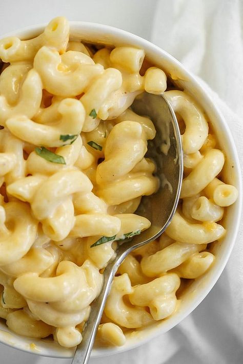 Easy Instant Pot Pasta, Elbow Macaroni Recipes, Pasta With Cheese, Pasta Macaroni, Kai Mori, Instant Pot Pasta Recipe, Creamy Macaroni And Cheese, Creamy Pasta Dishes, Food Pasta