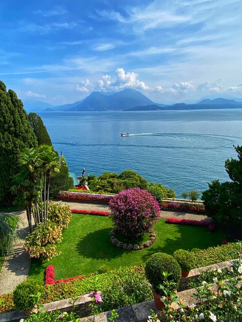 Isola Bella Lake Maggiore, Lago Maggiore Italy, Lake Maggiore Italy, Lake Orta, Lake Maggiore, Italian Lakes, Italian Lifestyle, Vacation Locations, Lake Como Italy