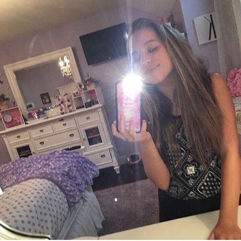 Mackenzie Ziegler Mackenzie Ziegler Room, Mackenzie Ziegler, Grunge Room, Dance Moms, Snapchat, Quick Saves, Dance Mums