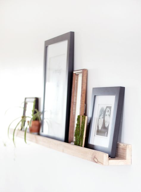 DIY Picture Ledge - The Merrythought Photo Shelves, Diy Picture Ledge, Picture Ledges, Photo Ledge, Wisteria Lane, Ideas Decoracion, Picture Ledge, Inexpensive Home Decor, Romantic Home Decor