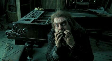 Peter Pettigrew Gif, Peter Pettigrew Harry Potter, Professor Severus Snape, Matthew Lewis, Ronald Weasley, Peter Pettigrew, Jason Isaacs, Lily Potter, Neville Longbottom