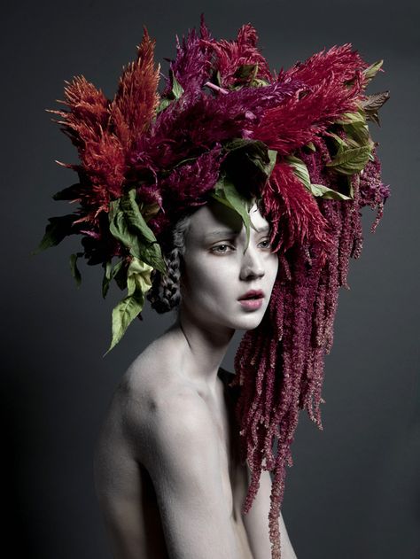 Carine Thevenau. 'Pine Tree Mary' 2013 Photographie Portrait Inspiration, Floral Headpiece, Floral Fashion, Beauty And Fashion, Arte Floral, 인물 사진, Flower Fashion, Headdress, Halloween Makeup