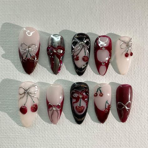 🍒🖤✨ recreation of set by @arisacheu 🥹💗 Dark Coquette Nails, Fall Nail Ideas, Fake Nails Designs, Korean Nail Art, Nagellack Trends, Makeup Nails Art, Cherry Nails, Korean Nails, Pretty Gel Nails