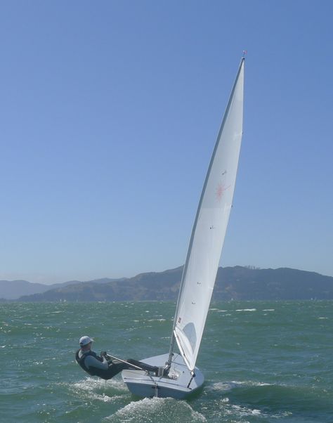 Laser Laser 4.7 Sailing, Laser Sailing, Laser Sailboat, Sailboat Photography, Wooden Speed Boats, Utility Boat, Sailboat Racing, Sailing Dinghy, Row Boats