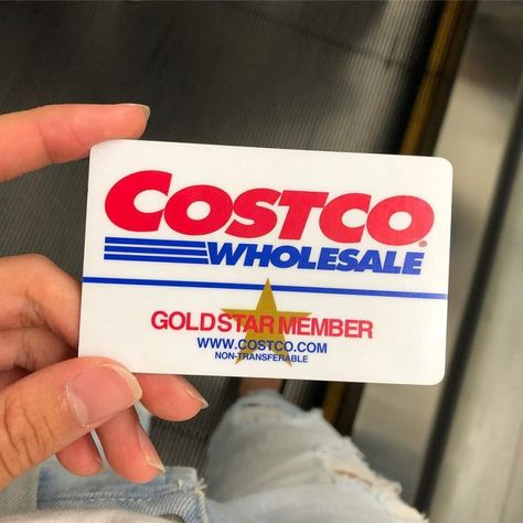 15 Things Every Costco Shopper Needs To Know Costco Card, Landscaping Modern, Bulk Store, Costco Membership, Costco Travel, Gym Vibes, Saving Coins, Costco Shopping, Christmas Wants