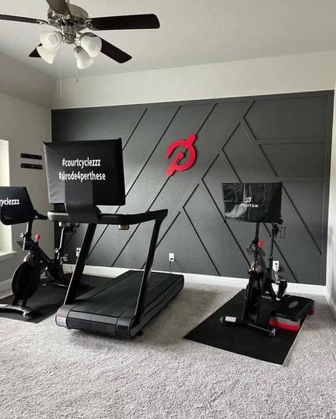 Work Out Room Design, Black Workout Room Ideas, Black Wall Home Gym, Garage Gym Ideas Black Walls, Accent Wall Gym, Gym Accent Wall, Home Gym Accent Wall, Home Gym Dark Walls, Diy Workout Room