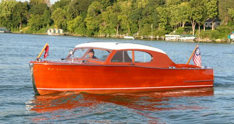 1948 25' Chris Craft Sportsman Sedan Chris Craft Yacht, Mini Boat, Wooden Speed Boats, Mahogany Boat, Rc Boats Plans, Chris Craft Boats, Runabout Boat, Classic Wooden Boats, Wooden Boat Plans