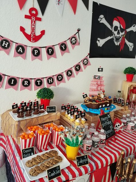 Pirate Party Decorations, One Piece Birthdays, Pirate Themed Birthday Party, Caribbean Party, Pirate Themed Birthday, Pirate Crafts, Pirate Theme Party, Pirate Birthday Party, Kids Party Food