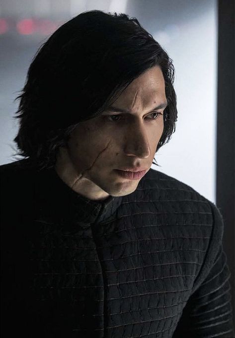 Ben❤️❤️❤️ #SaveBenSolo Ren Star Wars, Kylo Ren And Rey, Knights Of Ren, Kylo Ren Adam Driver, Star Wars Kylo Ren, Star Wars Love, The Last Jedi, Daisy Ridley, Hayden Christensen