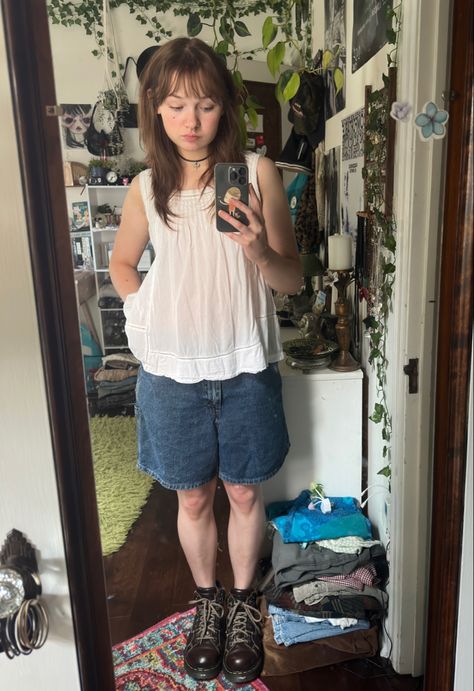 Twee Outfits Summer, Twee Summer Outfits, Summer Jorts Outfits, Jorts Outfit Women’s, Spring Fits, Current Styles, Little Outfits, Cool Fits, Swaggy Outfits