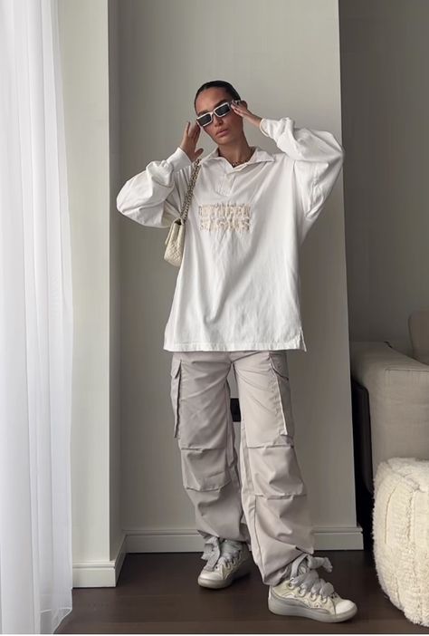 Lissy Roddy Outfits, Clean Outfits, Chill Style, Outfit Streetwear, Streetwear Aesthetic, Outfits 2023, Women Outfit, Dream Style, Sunday Funday