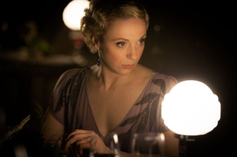 Amanda Abbington portrays John Watson's fiancee Mary Mortsan in Sherlock. Mary Watson Sherlock, Mary Morstan, Mary Watson, Sherlock Season 3, John Diggle, Amanda Abbington, Sherlock Series, Watson Sherlock, Mrs Hudson