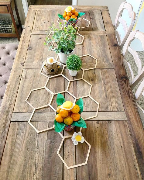 Honeycomb table runner made with popsicle sticks Bee Baby Shower Decoration, Honeycomb Table, Bee Themed Birthday Party, Honey Bee Baby Shower, Bee Birthday Party, Mommy To Bee, Bee Baby Shower Theme, Bumble Bee Baby Shower, Winnie The Pooh Birthday