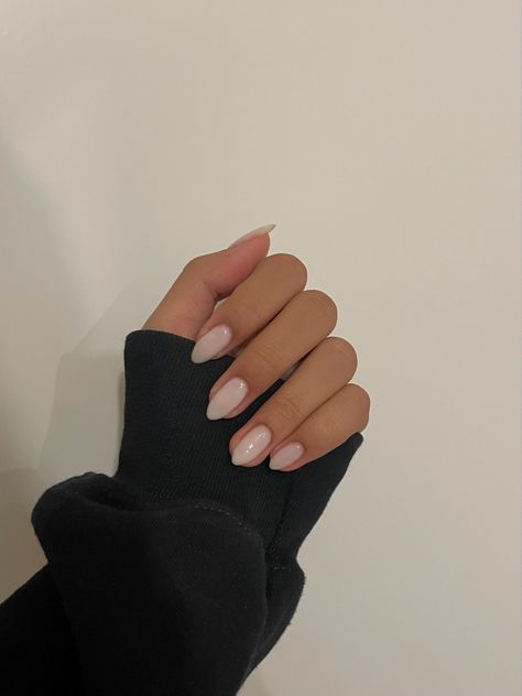 Hoț Girl Nails Almond, Nails To Match White Dress, Simple Everyday Nails, Acrylic Plain Nails, Basic Nude Nails, Cleangirl Nails, Oat Milk Nails, Creamy White Nails, Simplistic Nails