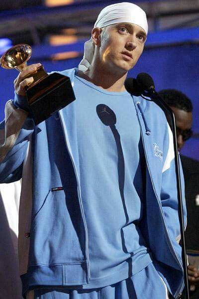 Eminem Marshall Eminem, Eminem Music, Eminem Wallpapers, Best Rapper Ever, Eminem Photos, Eminem Rap, Eminem Slim Shady, The Real Slim Shady, Rapper Outfits