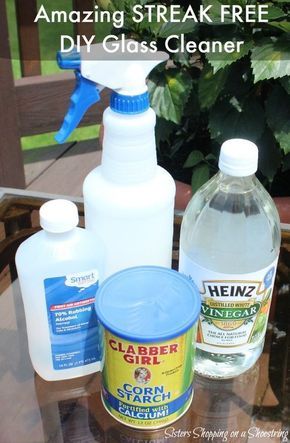 Vinegar Window Cleaner, Window Cleaner Recipes, Diy Window Cleaner, Glass Cleaner Recipe, Diy Glass Cleaner, Diy Vinegar, Cloth Tutorial, Homemade Glass Cleaner, Window Cleaner Homemade