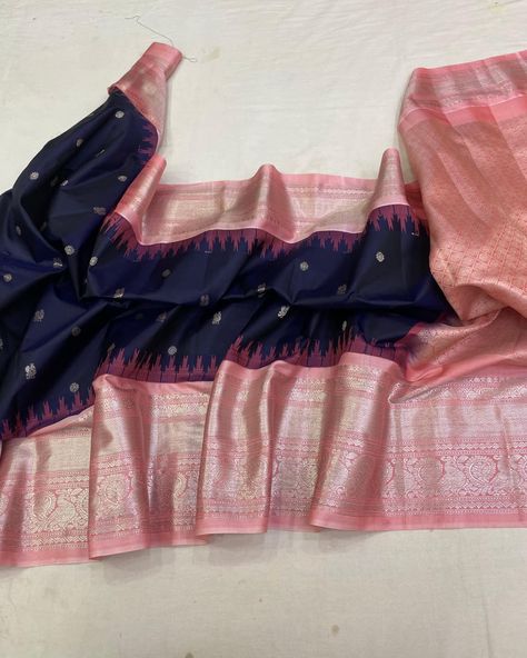 NEW BEAUTIFUL AND EXCLUSIVE GADWAL PATTU SAREES WITH TRADITIONAL KANCHI BORDERS WITH LATEST UNIQUE DESIGNS AND WITH RICH PALLU AND CONTRAST BLOUSE 💥💥💥💥💥💥💥💥💥💥💥💥💥 PRICE:9299 ON DIWALI SALE✨✨ UNIQUE EXCLUSIVE GADWALS✨ 💥🌸💥🌸💥🌸💥🌸💥🌸💥🌸💥🌸 Gadwal Silk Sarees Latest, Gadwal Pattu Sarees Latest, Gadwal Pattu Sarees, Gadwal Silk Sarees, Gadwal Sarees, Latest Blouses, Diwali Sale, Contrast Blouse, Blouse Price