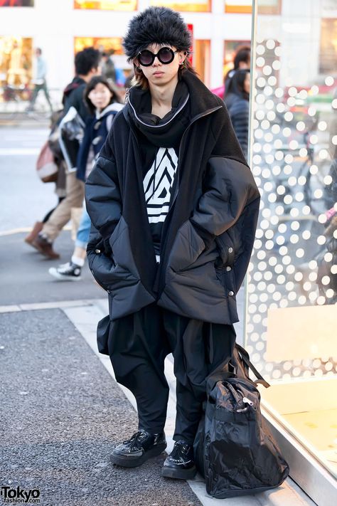 Entirely Oversized Drop Crotch Pants, Oversized Outfit, Tokyo Fashion, All Black Outfit, Oversized Jacket, Creepers, Fashion 2017, Black Outfit, Asian Fashion