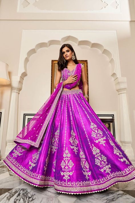 ANITA DONGRE Anita Dongre Lehenga, Shades Of Violet, Anita Dongre, Color Blouse, Bridal Lehengas, Silk Lehenga, Net Dupatta, Lehenga Designs, Embroidered Silk