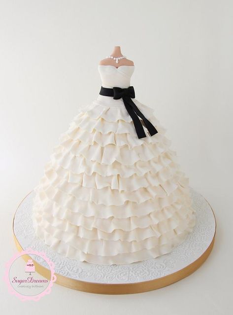 Wedding Dress Cake inspired by a Vera Wang wedding dress