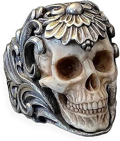 PRICES MAY VARY. This ring is a unique ring inspired by medieval armor and wild animal skulls. Its distinctive and fashionable appearance, coupled with a strong sense of antiquity, has been highly sought after by jewelry enthusiasts. The super realistic skull carved from top quality deer antler of high density embedded in an intricate floral ornament silver ring band makes this piece an absolute eye-catcher. The antler skull has been crafted with anatomical correctness to resemble a miniature re Floral Armor, Skull Rings For Men, Real Human Skull, Realistic Skull, Mens Skull Rings, Natural Tea, Skull Rings, Dark Jewelry, Vintage Jewellery Rings