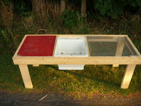 Veggie Washing Station, Vegetable Wash, Wash Station, Washing Station, Garden Sink, Outdoor Sinks, Market Garden, School Garden, Home Vegetable Garden