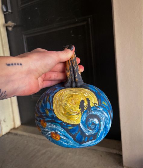 Painted pumpkin with Jack and Sally from The Nightmare Before Christmas. The sky and brush strokes mimic Starry Night by Vincent Van Gogh Starry Night Pumpkin Painting, Van Gogh Halloween, Celestial Pumpkin, Starry Night Pumpkin, Activity Aesthetic, Christmas Starry Night, Nightmare Before Christmas Pumpkin, Van Gogh Inspired, Starry Night Painting