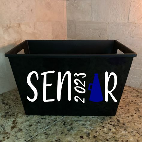 Senior Night Baskets Cheer, Senior Cheer Gift Baskets, Senior Cheer Basket Ideas, Senior Night Gift Basket Ideas Cheerleading, Senior Cheerleader Gifts, Cheer Baskets Cheerleading Gift Ideas, Senior Night Ideas Cheerleading, Cheerleader Senior Night Gifts, High School Senior Gift Ideas