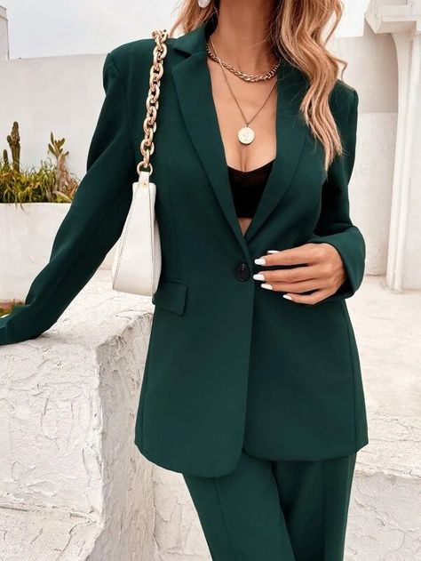 Green Suit Women, Blazer Outfits For Women, Blazer Casual, Blazer Jackets For Women, Hacks Clothes, Blazer Outfit, Lapel Blazer, Green Suit, Single Button Blazer