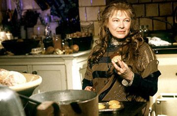 The movie, which was taken from the book "Practical Magic" by Alice Hoffman… Practical Magic Aunts, Amas Veritas, Practical Magic Quotes, Practical Magic Movie, Ilona Andrews, Practical Magic House, Dianne Wiest, Stockard Channing, Movie Houses