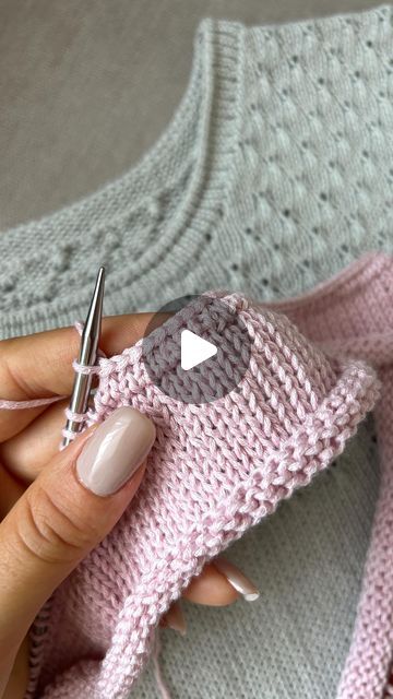 Bind Off Knitting, Knitting Hacks, Knitting Patterns Free Blanket, Knitting Help, Knitting Stitches Tutorial, Knitting Basics, Animal Knitting Patterns, Handmade Knitwear, Knitting Machine Projects