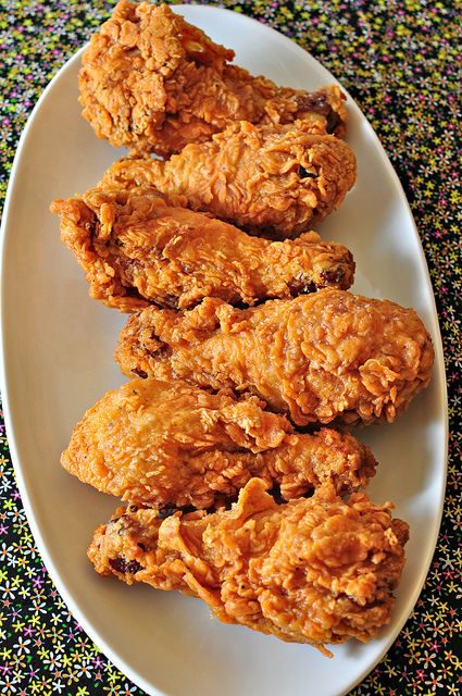 extra crispy spicy fried chicken Popeyes Spicy Chicken Recipe, Kentucky Fried Chicken, Popeyes Chicken, Spicy Fried Chicken, Spicy Chicken Recipes, Cooking Challenge, Crispy Fried Chicken, Fried Chicken Recipes, Fried Food