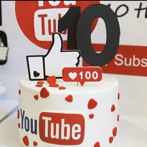 You Tube Cake Ideas, Youtube Cake Theme, You Tube Birthday Party Ideas, Youtube Theme Cake Design, Tiktok Cake Design Ideas, Youtube Birthday Cake, Tiktok Theme Cake, Youtube Birthday Party Ideas, Birthday Cake Tik Tok