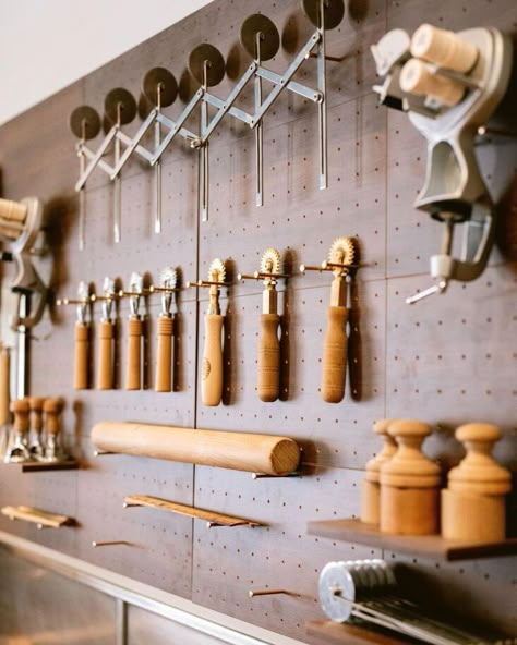 Local Food Shop, Pasta Making Tools, Kitchen Workshop, Pasta Shop, Pasta Restaurants, Barilla Pasta, Pasta Bar, Bagel Shop, Coffee Shops Interior