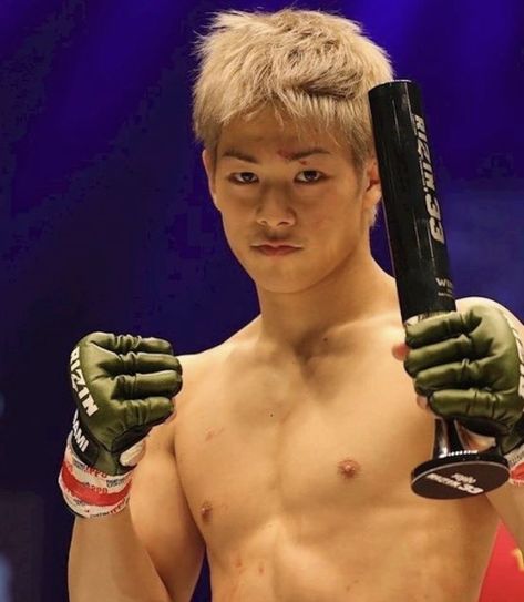 #winner #kota #miura #hot #blonde #boxer #boxing #gold #asian #japan #japanese #fine #pretty Kota Miura, Blonde Asian, Hyogo, Martial Artist, Mma Fighters, Japanese Boy, Japanese Men, Mixed Martial Arts, Cute Selfie Ideas