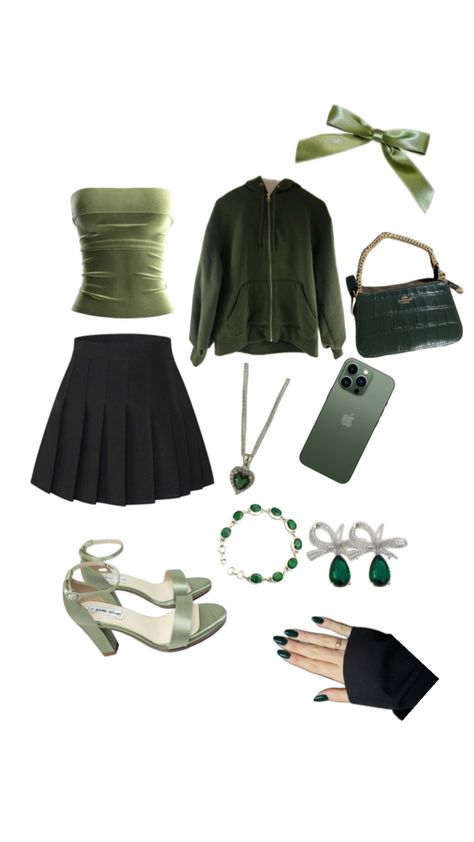 Hehe Green School Outfits, Wicked Outfit Inspired, Dark Green And Black Outfit, Green Academia Outfit, Slytherin Girl Outfit, Outfits Dr, Green Academia, Green Core, Wicked Costumes