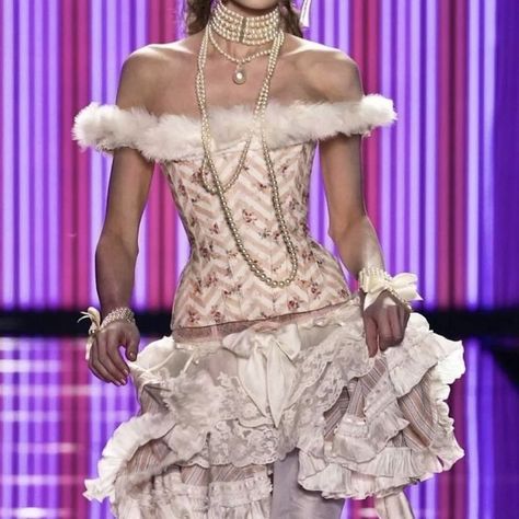 john Galliano SS2004 John Galliano 2004, 2000s Versace, Versace Runway, Fairytale Dress, John Galliano, Fashion Industry, Virtual Closet, Stage Outfits, Industrial Style