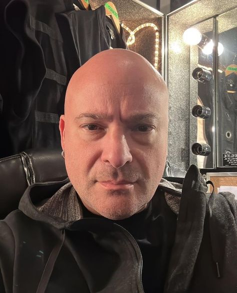 David Draiman Disturbed, David Draiman, Just Do It Wallpapers, American Flag Wallpaper, Flag Wallpaper, Wallpaper Photo Gallery, Army Pics, Today Pictures, Wallpaper Photo