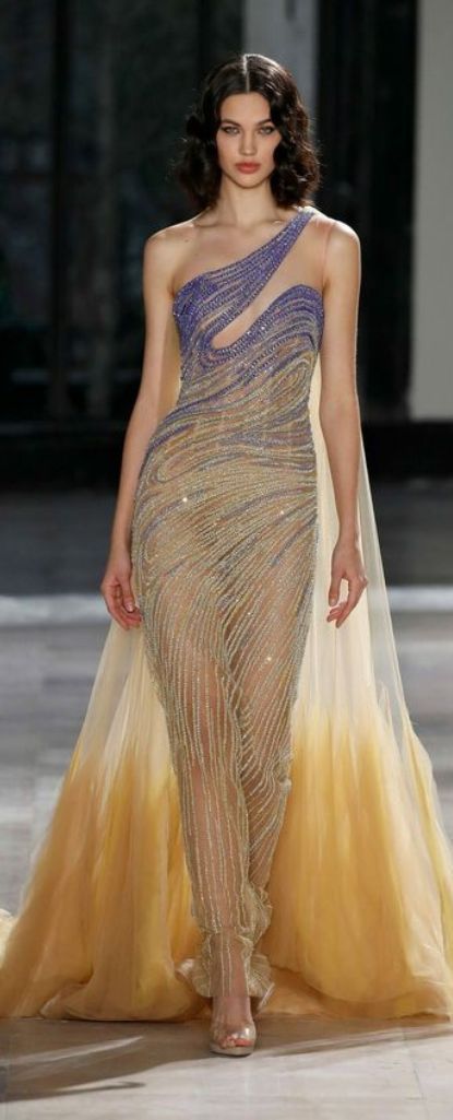 Tony Ward Spring 2023, Haute Couture Runway 2023, Sun Inspired Gown, 2023 Haute Couture Gowns, Tony Ward Couture 2023, Planet Inspired Outfits, Tony Ward 2023, Cosmic Dress, Black Tie Gowns