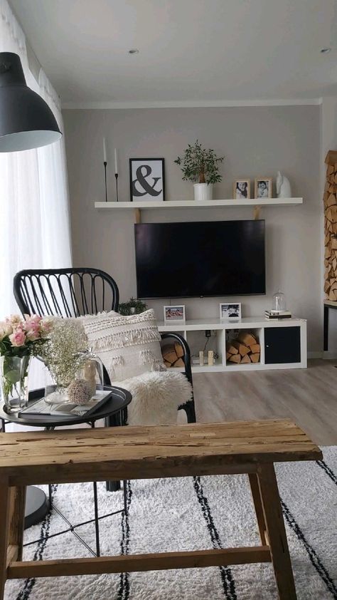 Shelf Under Tv, Floating Shelf Under Tv, Bedroom Tv Wall, Under Tv, Apartment Makeover, Living Room Design Inspiration, Small Living Room Decor, Simple Living Room, Living Room Decor Apartment