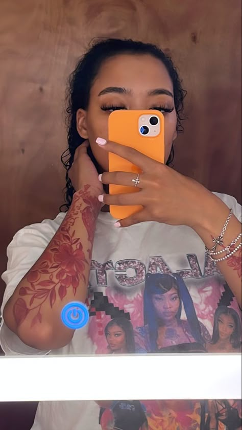 Pretty Tattoos For Women On Arm, Red Sleeve Tattoo, Red Flower Tattoo, Red Flower Tattoos, American Girl Doll Hairstyles, Henna Inspired Tattoos, Hand Tattoos For Girls, Pretty Hand Tattoos, Black Girls With Tattoos