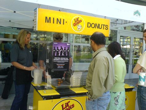 The Rolling Donut Concession Trailer | How To Operate A Donut Business: Mini Donut Concession Ideas | The Fun ... Donut Business, Donut Station, Fun Jobs, Starting A Food Truck, Mini Donuts Maker, Food Truck Catering, Donut Stand, Truck Business, Mini Doughnuts