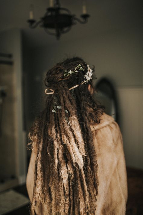 Wedding Hair Dreadlocks, Dreads Wedding Hairstyles Dreadlocks, Dreadlock Bride, Wedding Dreadlock Hairstyles, Wedding Dreadlocks, Dreadlock Wedding Hairstyles White, Bride With Dreadlocks, Nordic Dreadlocks, Dreadlock Wedding Hairstyles